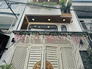 Siêu phẩm chdv chủ cần bán gấp nhà 3 tầng  tại p.thảo điền  thủ đức  chỉ 12 tỷ