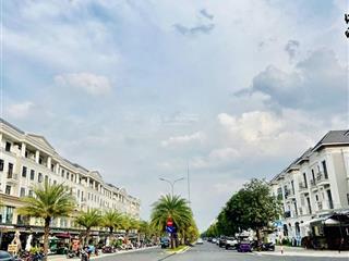 Bán nhà phố đơn lập  villas shop mt nguyễn xiển, vinhomes grand park, trục chính, diện tích 300m2