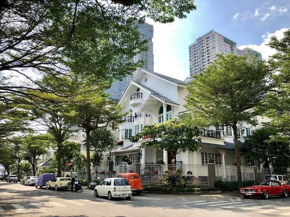 Chính chủ cần bán gấp căn biệt thự khu compound saigon pearl, dt 147m2, giá 88 tỷ