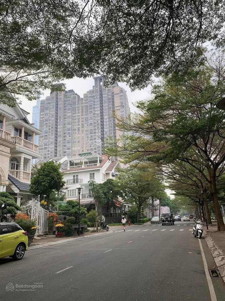 Chính chủ cần bán gấp căn biệt thự khu compound saigon pearl, dt 147m2, giá 88 tỷ