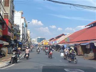 Ngộp bank cần bán nhà mtkd gần chợ thủ đức, dt 8m*25m, giá 12 tỷ tl
