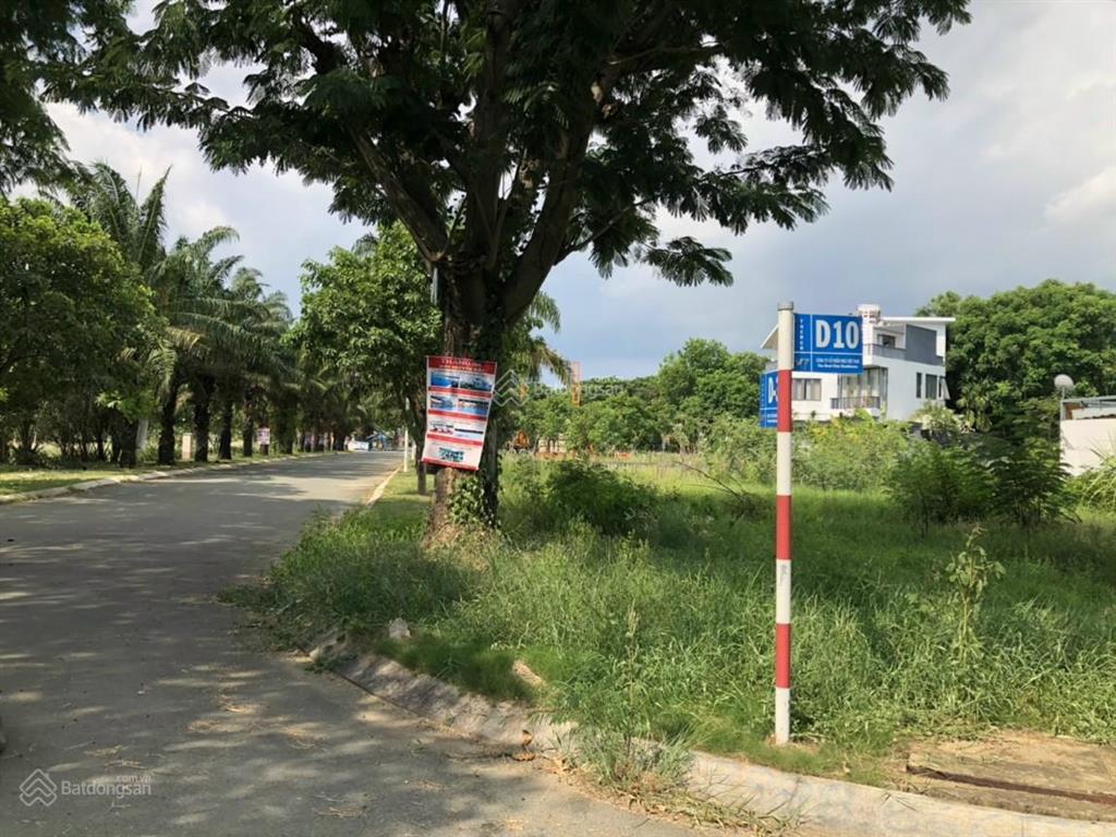 Hàng hót! đất bcr. trục chính. dt 120m2, chỉ 48 tr/m2.  0902 746 ***