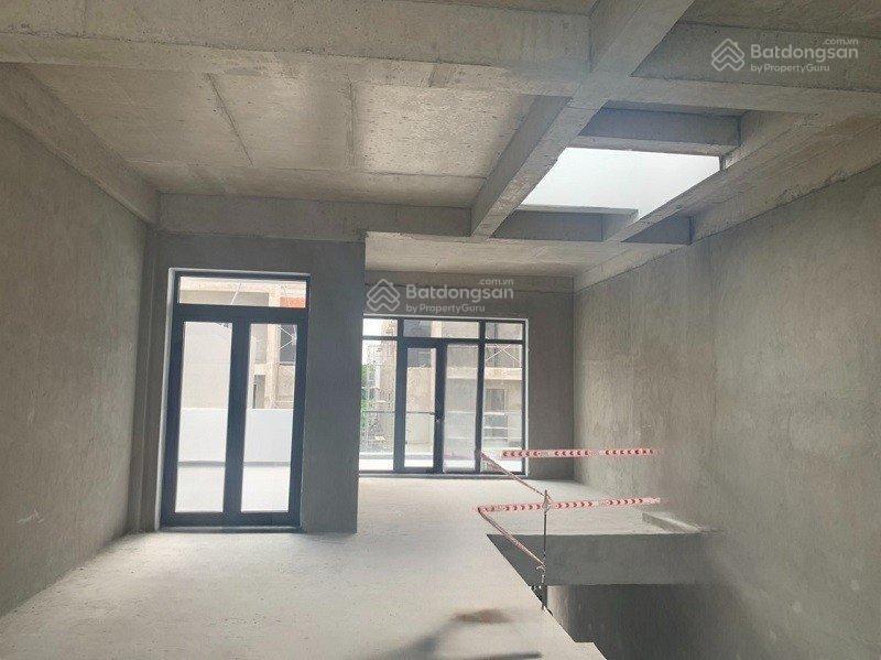 Biệt thự vườn khu compound phố đông. giá 11.5 tỷ.  0902 746 ***