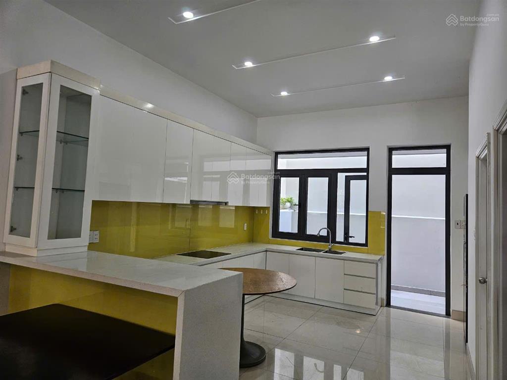 Biệt thự vườn khu compound phố đông, full nội thất cao cấp, chỉ 12,999 tỷ.  0902.746,319