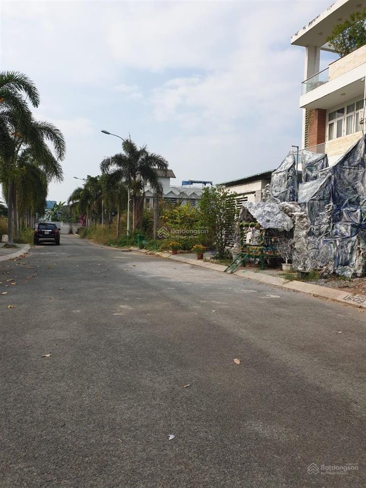 Đất 2 mt rạch, khu sinh thái tam đa bcr. dt 286m2, giá 40 tr/m2.  0902.746,319