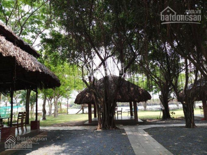 Bán gấp lô 2 mặt tiền. dt 8x16m, giá 45 tr/m2.  0902 746 ***