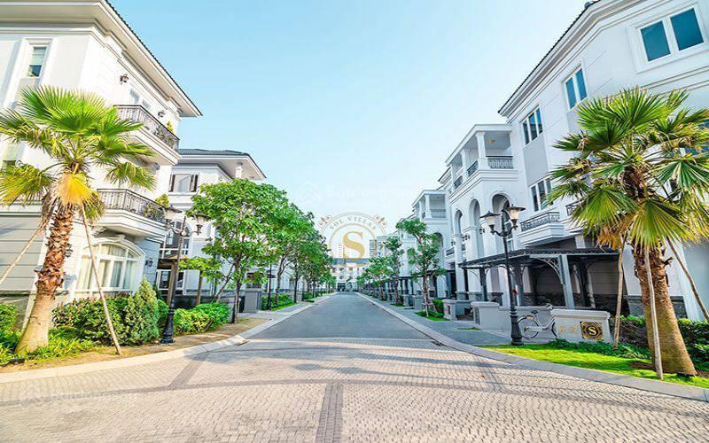 Biệt thự 3 mặt tiền sol villas, vị trí hiếm. dt 184m2, chỉ 22.5 tỷ.  0902,746,319