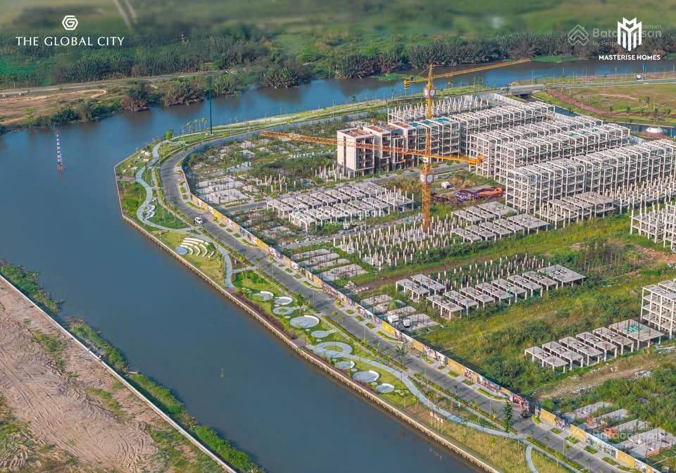 Nhà phố compound, ốc đảo giữa lòng thành phố, chỉ 47 tỷ, tt 30%.  0902,746,319