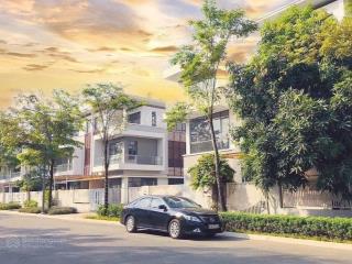 Phố đông q2, nơi an cư tuyệt vời  cơ hội hiếm có. biệt thự đã hoàn thiện nt. dt 190m2, chỉ 19,9 tỷ