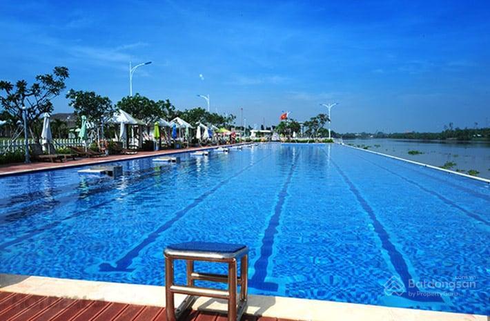 Lô đất 2 mặt tiền ngay công viên. dt 13x22m, chỉ 42 tr/m2.  0902 746 ***