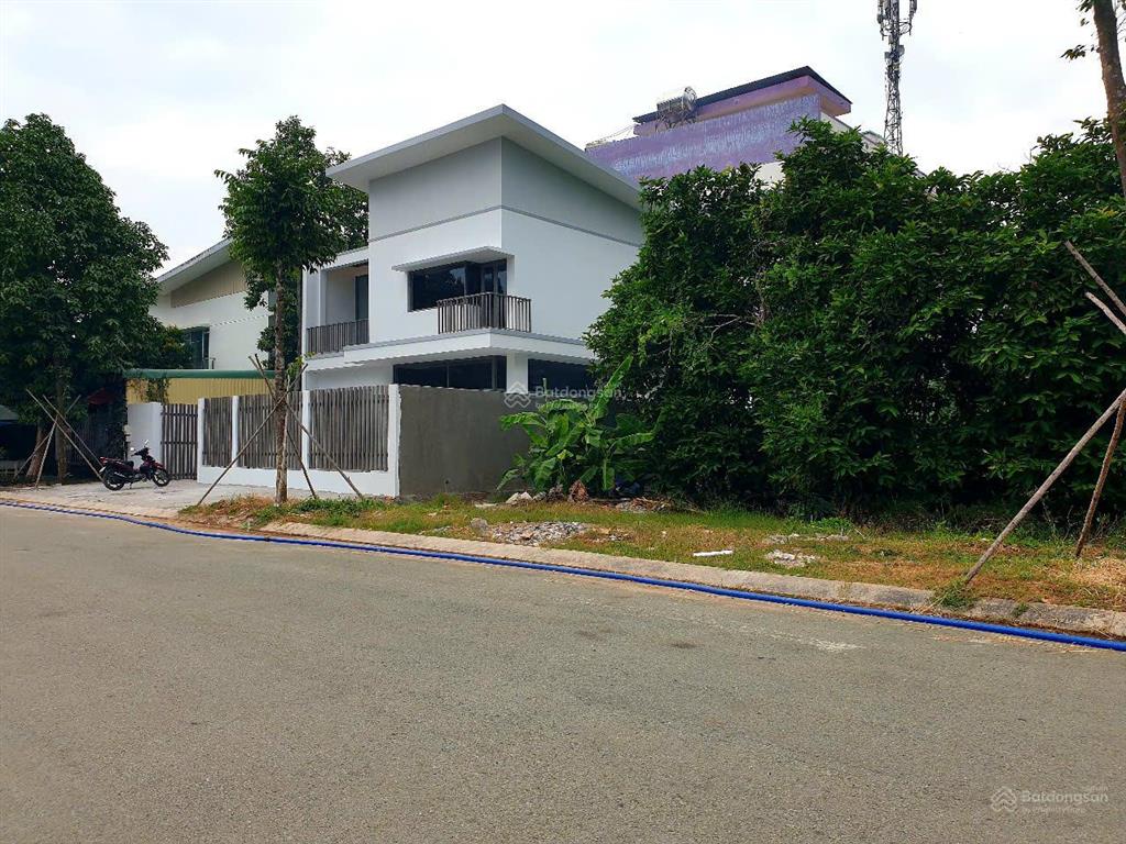 Lô mt trục chính. dt 410m2, nằm trong khu sinh thái tam đa  bcr, chỉ 37 tr/m2.  0902 746 ***