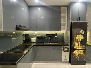 Ban căn 2pn vinhomes grand park q9 giá 2.450 tỷ full nội thất bao thuế phí,tầng trung