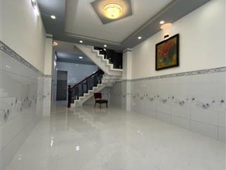 Nhà mtkd đường lạc long quân (4x16) 3.5 tấm