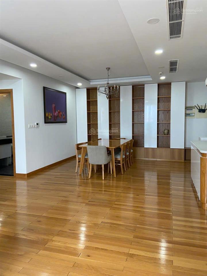 Bán căn hộ riverpark premier  2pn thiết kế rộng rãi, full nội thất có ô xe hầm