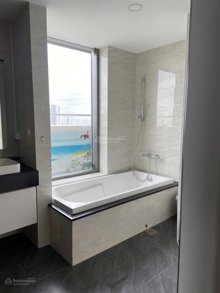 Bán căn hộ riverpark premier  2pn thiết kế rộng rãi, full nội thất có ô xe hầm