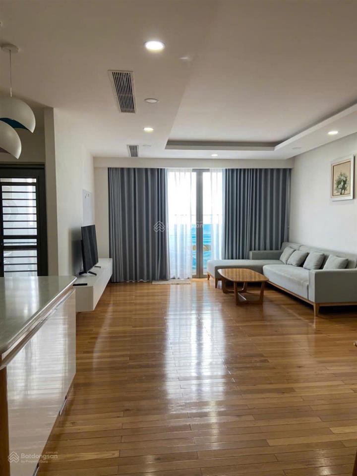 Bán căn hộ riverpark premier  2pn thiết kế rộng rãi, full nội thất có ô xe hầm