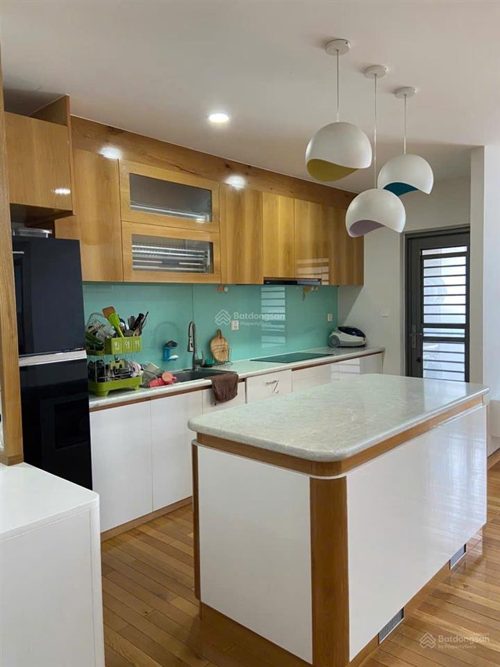 Bán căn hộ riverpark premier  2pn thiết kế rộng rãi, full nội thất có ô xe hầm