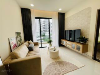 Bán căn centery 96m2 full nội thất, tầng 7. nhà ở ngay, vay ngân hàng 70%. giá 7,5 tỷ nhận nhà
