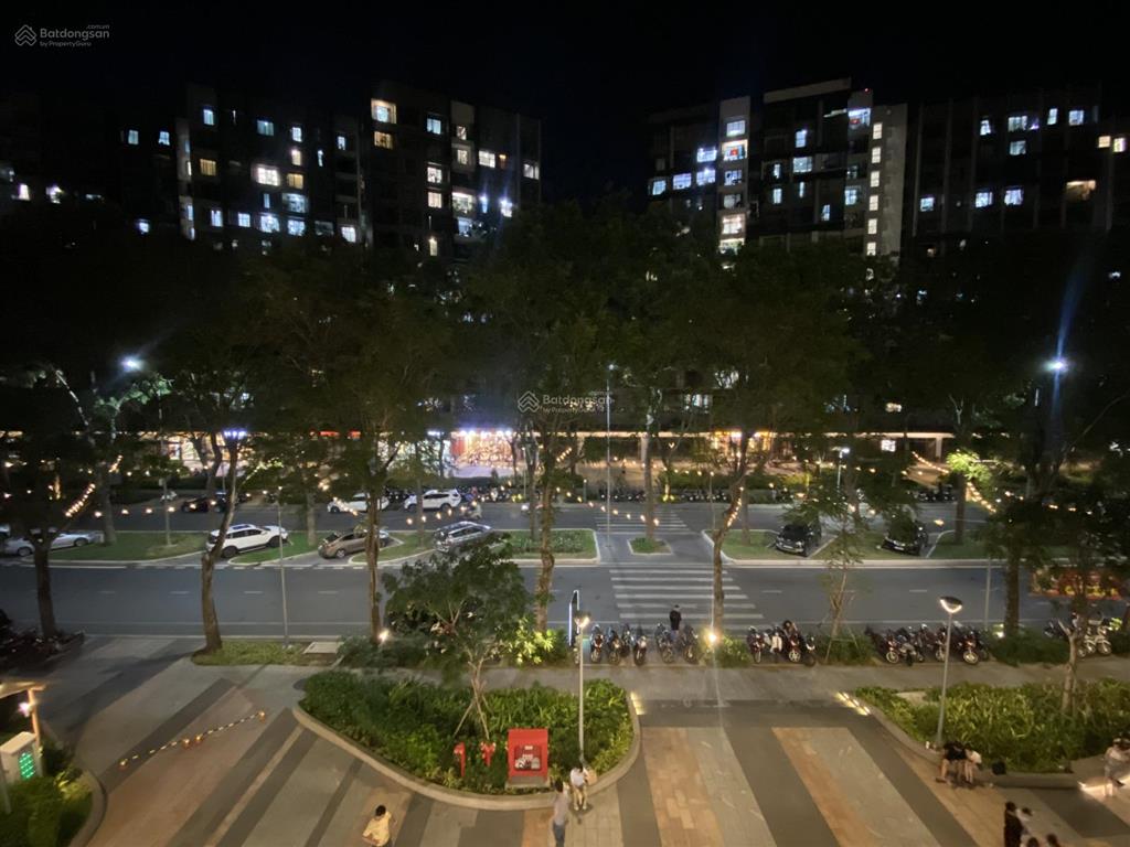 Căn hiếm! sky villa celadon city 206m², 3 phòng ngủ, nhận nhà ngay. giá thật, xem là chốt. nhà mới