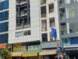 Cho thuê tòa nhà mới sát sân bay tân sơn nhất, pccc đầy đủ.