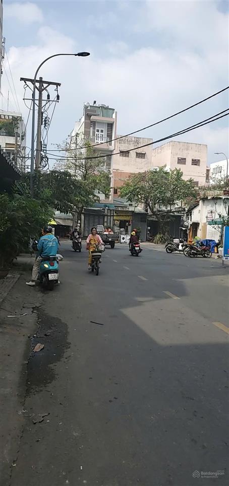 Cần bán trước tết căn nhà mtkd độc lập ngay tân sơn nhì, khu sầm uất bậc nhất tân phú.