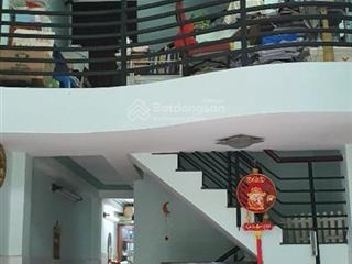 Nhà đường ô tô 7 chỗ tới nhà khu đường đoàn thị điểm phường 1 quận phú nhuận.