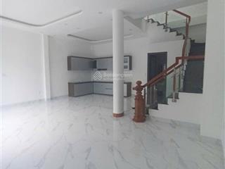 Bán nhà xây 3 tầng giá 6.4 tỷ khu đường lê văn thịnh phường cát lái quận 2
