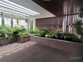 Bán nhà mặt tiền đường hoa cau, khu vip phan xích long, phường 7 quận phú nhuận.