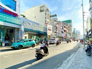 Bán nhà mặt tiền đường huỳnh văn bánh phường 11 quận phú nhuận