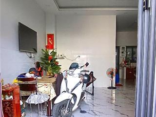Bán nhà 6.3 tỷ xây 2 tầng với diện tích 80m cách đường nguyễn duy trinh 30m