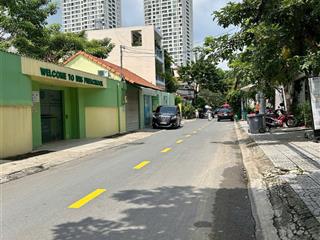 Bán nhà 23 tỷ  góc 2 mặt tiền đường nguyễn duy hiệu phường thảo điền quận 2