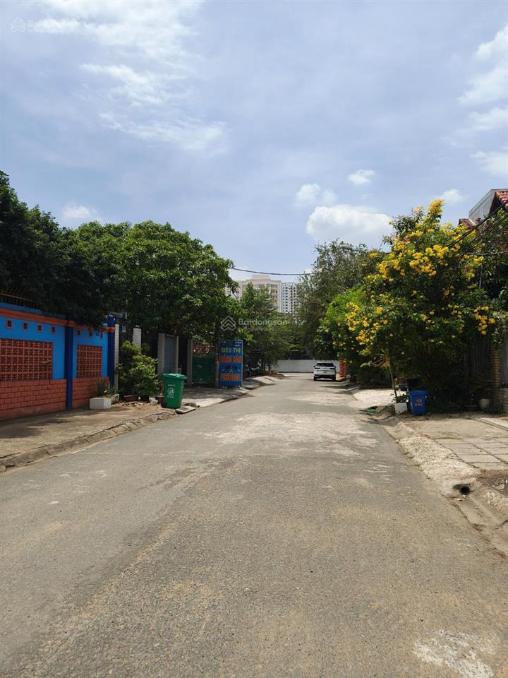 Bán đất đường số 49  cách nguyễn duy trinh 50m  giá 21.5 tỷ
