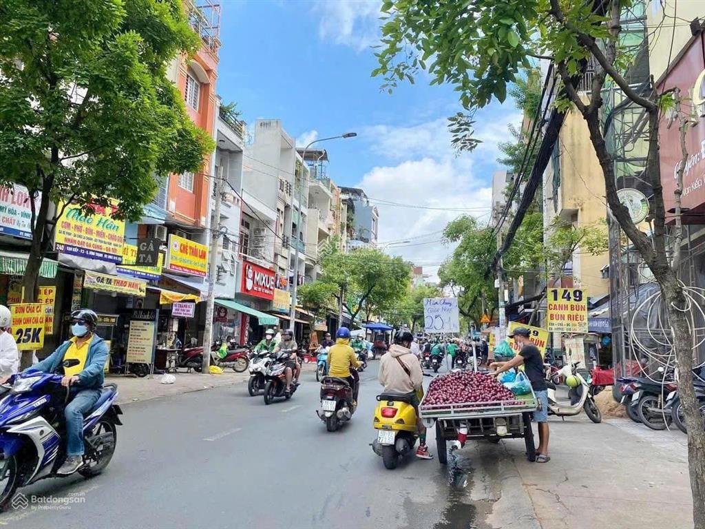 Bán nhà dt 10 x 22.3m  xây 3 tầng  gần đường nguyễn gia trí  phường 25  bình thạnh