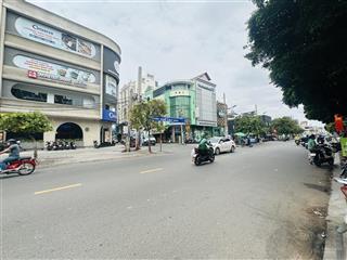 Bán nhà mặt tiền đường cách mạng tháng tám quận 10 7 tầng chỉ 28 tỷ