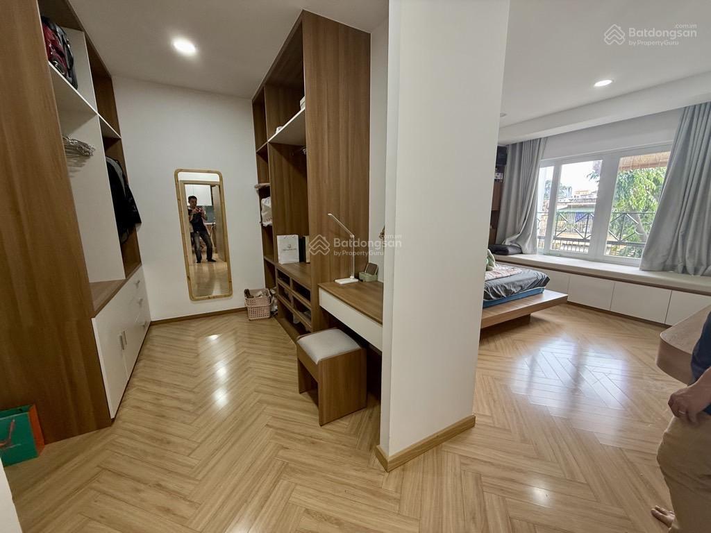 Căn hộ mặt tiền quận 3  74m2  chỉ 5,5 tỷ sổ sẵn công chứng
