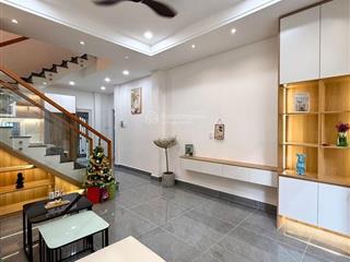 Bán nhà mới 4 tầng phú nhuận  8.99 tỷ  cô bắc phường 1