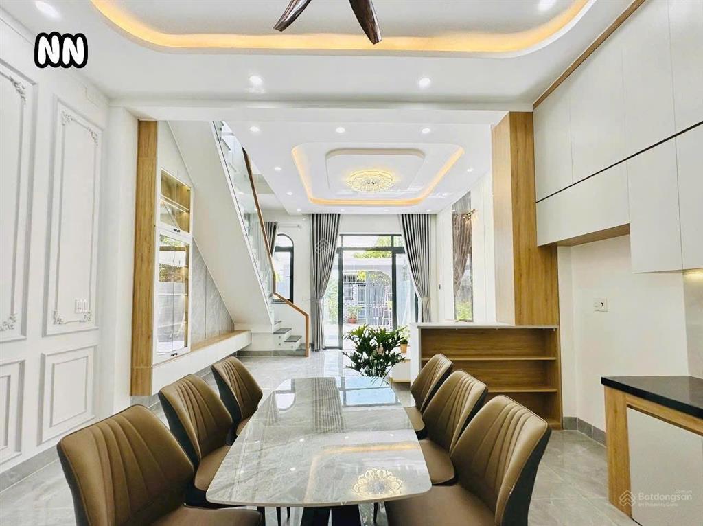 Bán căn nhà lầu mới sổ riêng thổ cư ngay chợ phú thọ  trảng dài biên hoà giá tốt, đường ô tô