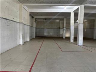 Bán nhà xưởng tại phường dĩ an, bình dương, dt 226m2. tổng dt sàn 650m2 giá rẽ.  0933 242 ***
