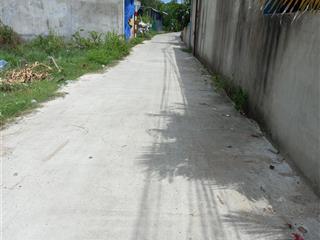 Bán lỗ! chỉ 1,850 tỷ 125m2 (5x25) full thổ sổ riêng một xẹc ô tô sát đường lớn gần quận 2