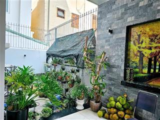 Bán biệt thự gỗ siêu sang, mới tinh, KDC Bửu Long, 1T2L, tặng lại full nội thất!
