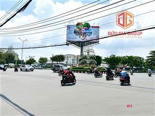 Bán đất góc 2 mặt tiền đường Phạm Văn Khoai, sát chợ Tân Hiệp giá rẻ