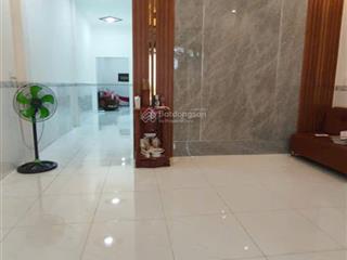 Bán nhà đẹp, sổ riêng, sát chợ thanh hoá, đường nhựa 5m chỉ 2 tỷ 390