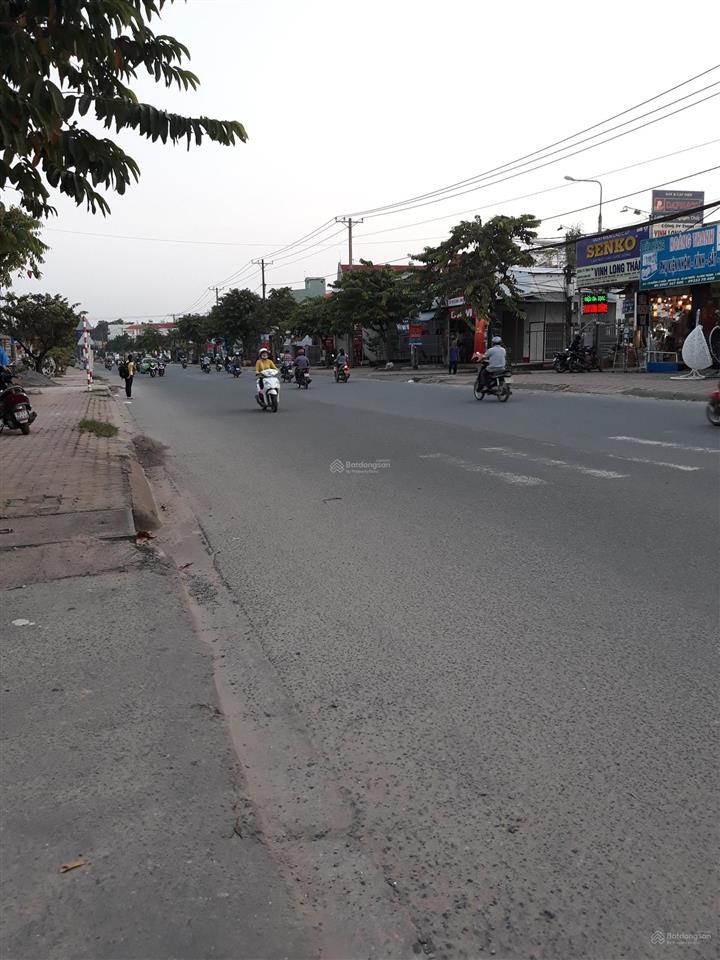 Lô đất ngay đường phùng hưng gần chợ, trường học giá đầu tư