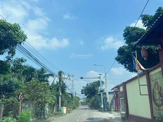 Cần bán gấp đất hẻm xã bình hoà cũ, nay là phường tân triều. 100m2, thổ cư full, shr, giá 950 triệu