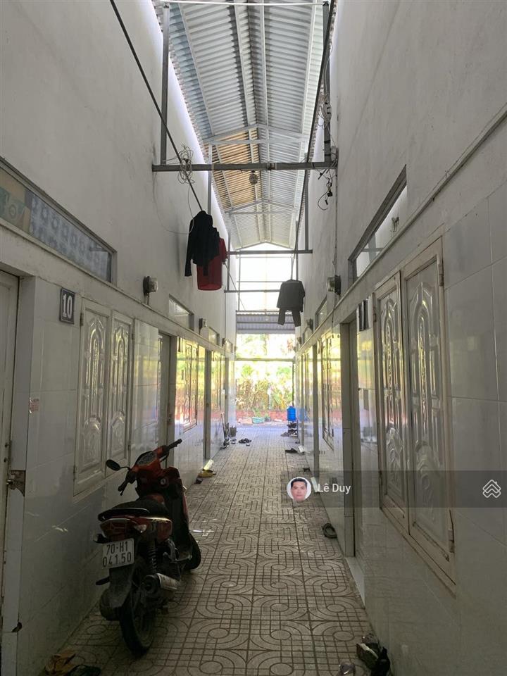Cho thuê nhà trọ 30m2 có phòng máy lạnh, cách phà cát lái 1km đường rộng rãi 8m