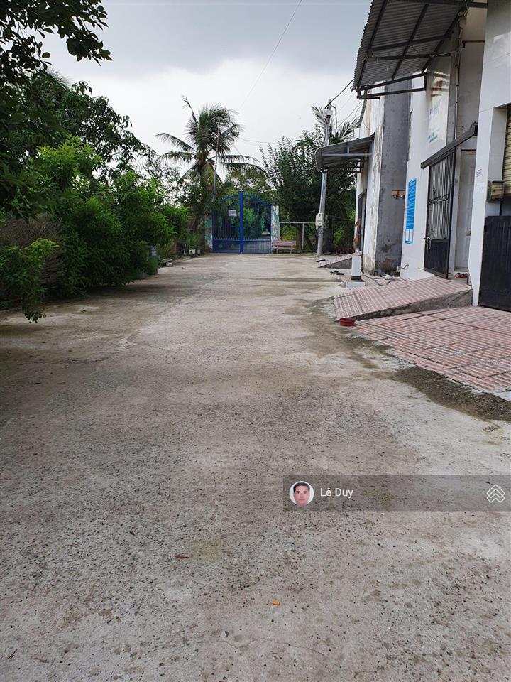 Cho thuê nhà trọ 30m2 có phòng máy lạnh, cách phà cát lái 1km đường rộng rãi 8m