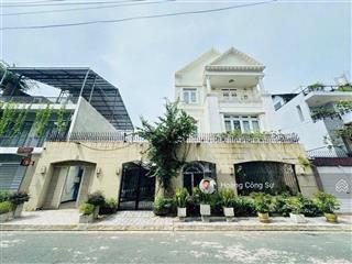 Bán cặp nhà đất biệt thự 1 trệt 2 lầu đường n9 khu d2dvõ thị sáu sổ hồng 288m2 ngang 16m giá 23 tỷ