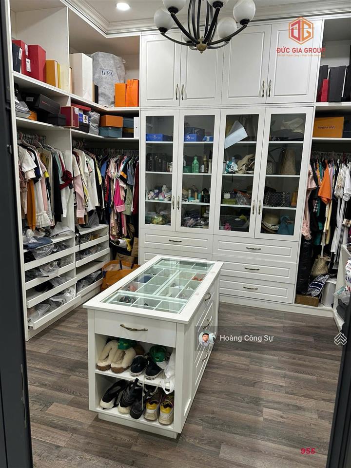 Bán cặp nhà hoàn thiện đẹp nhất mặt tiền đường n1 sổ hồng hoàn công 500m2 sàn ngang 10m giá 28.5 tỷ