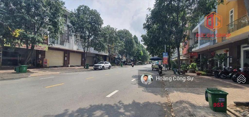 Bán cặp nhà hoàn thiện đẹp nhất mặt tiền đường n1 sổ hồng hoàn công 500m2 sàn ngang 10m giá 28.5 tỷ