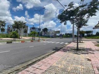 Bán lô đất biệt thự, góc 2 mặt tiền dt 10 x 29m , tl 769 kdc d2d lộc an, long thành,,, giá 4,8 tỷ